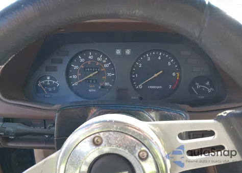 1981 Datsun 280Zx z USA, uszkodzony, nr VIN JN1HZ04S8BX265704